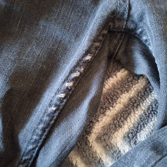 Sandro Paris Black Skinny Jeans with Ankle Zip, Distressed, Size 38 (US 6), 27 - Picture 7 of 10